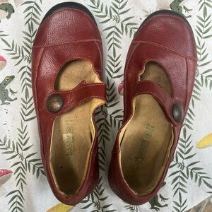 Naot Women's Red Flats